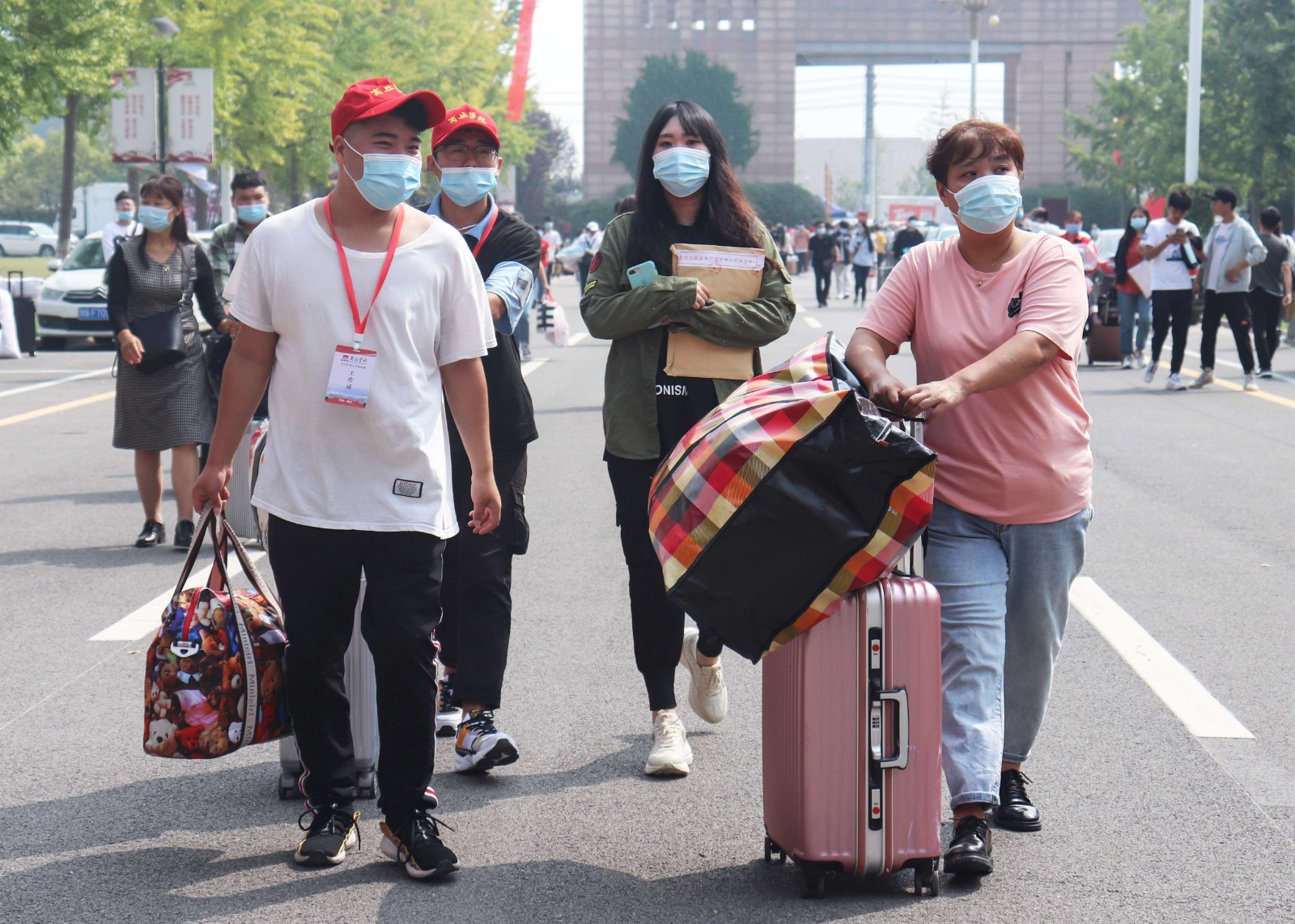 摄影记者黄楠.jpg 摄影记者黄楠.jpg