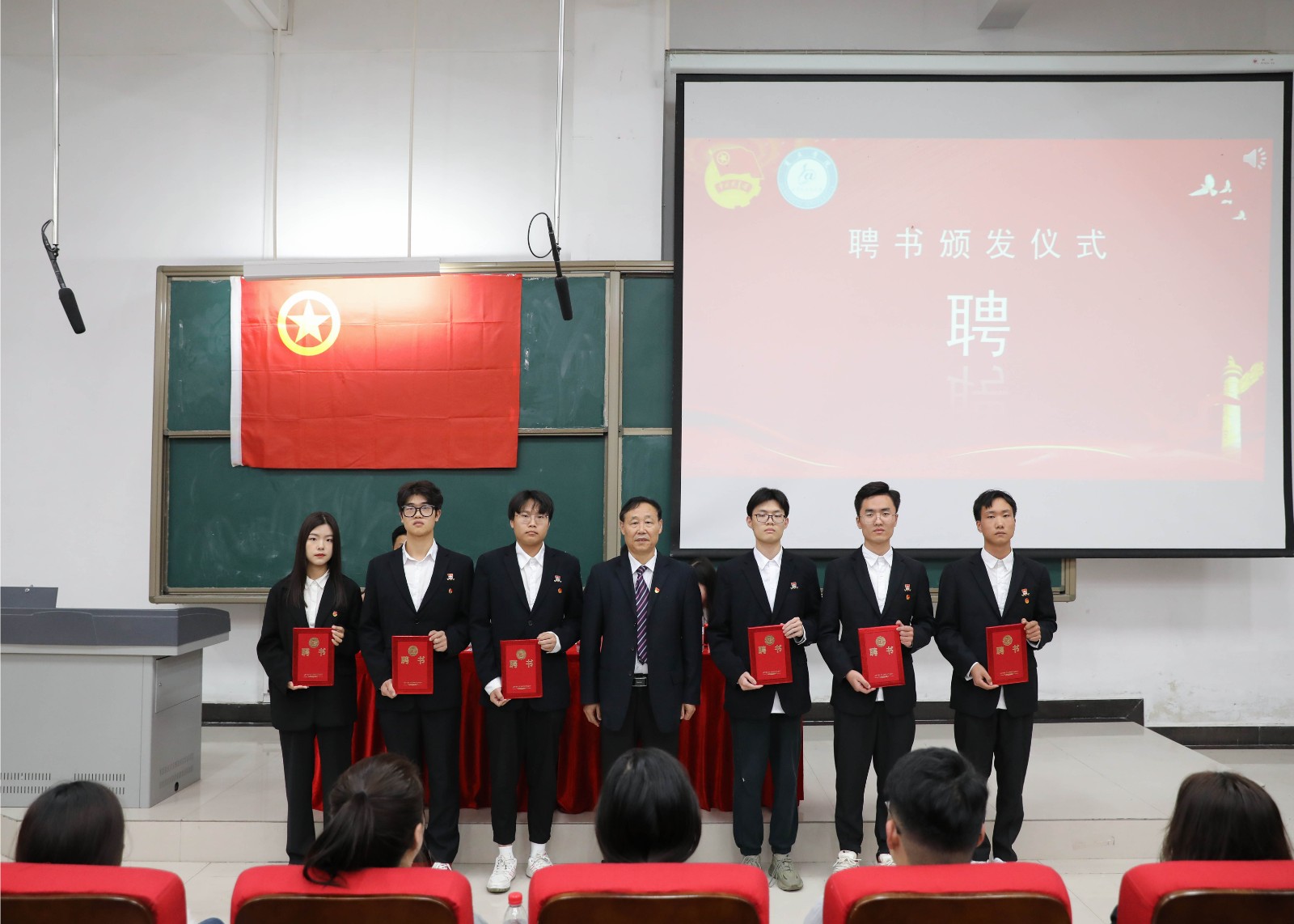 摄影记者原洪帅 杨晓威 (6).JPG 摄影记者原洪帅 杨晓威 (6).JPG