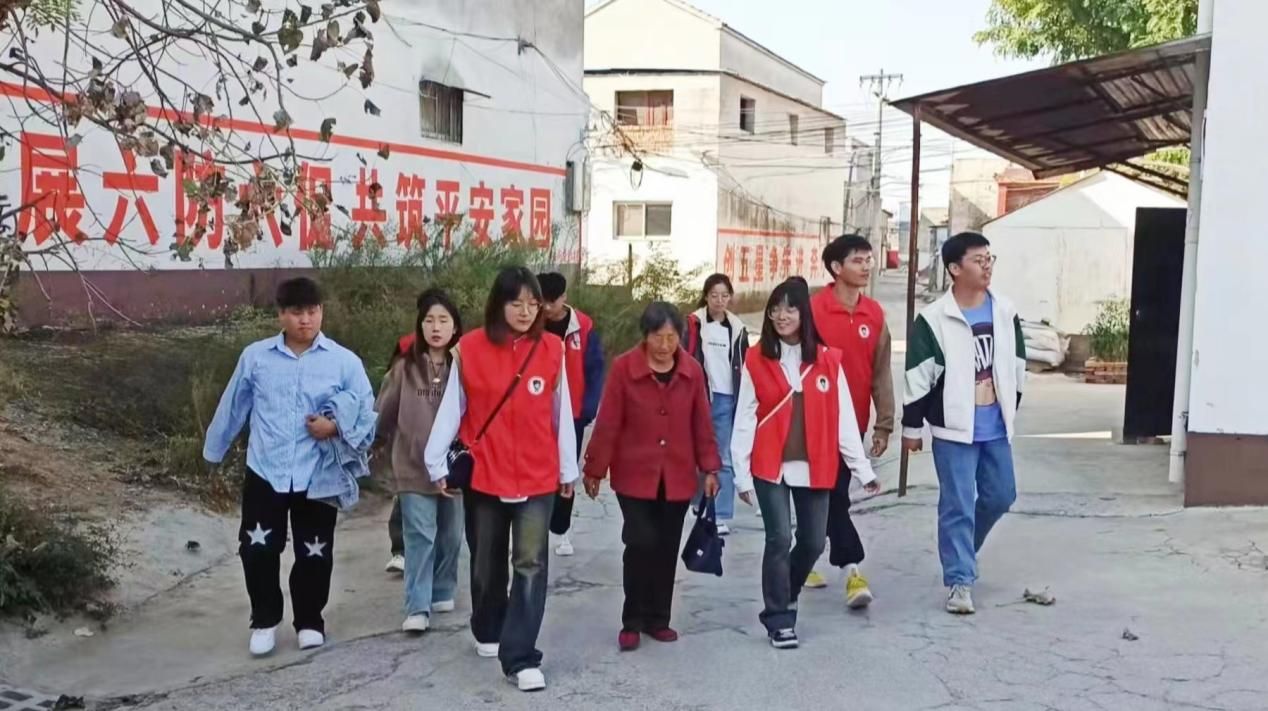 图片 1.jpg 图片 1.jpg