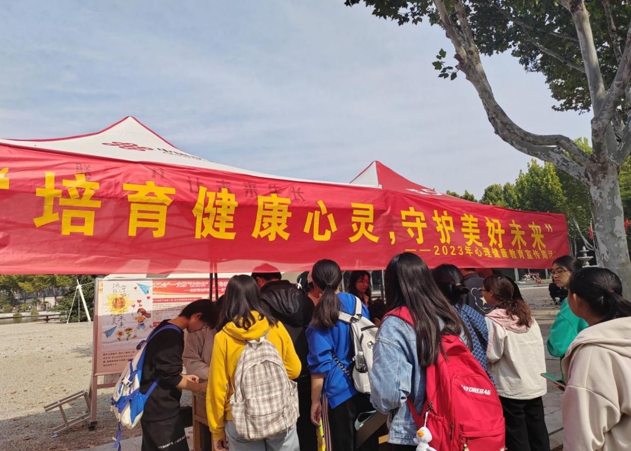图片 1.jpg 图片 1.jpg