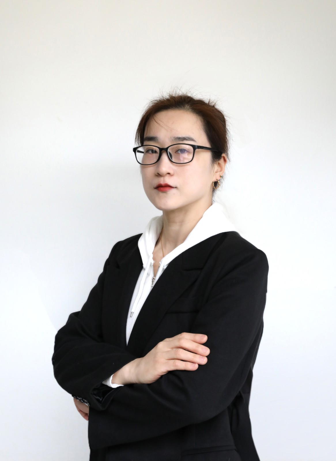 人物简介1.jpg 人物简介1.jpg