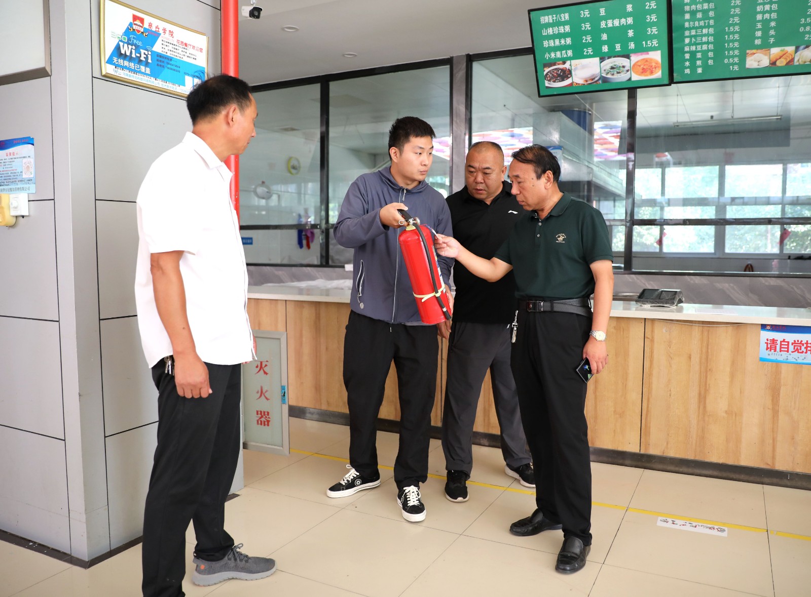 DU3A4972.JPG DU3A4972.JPG
