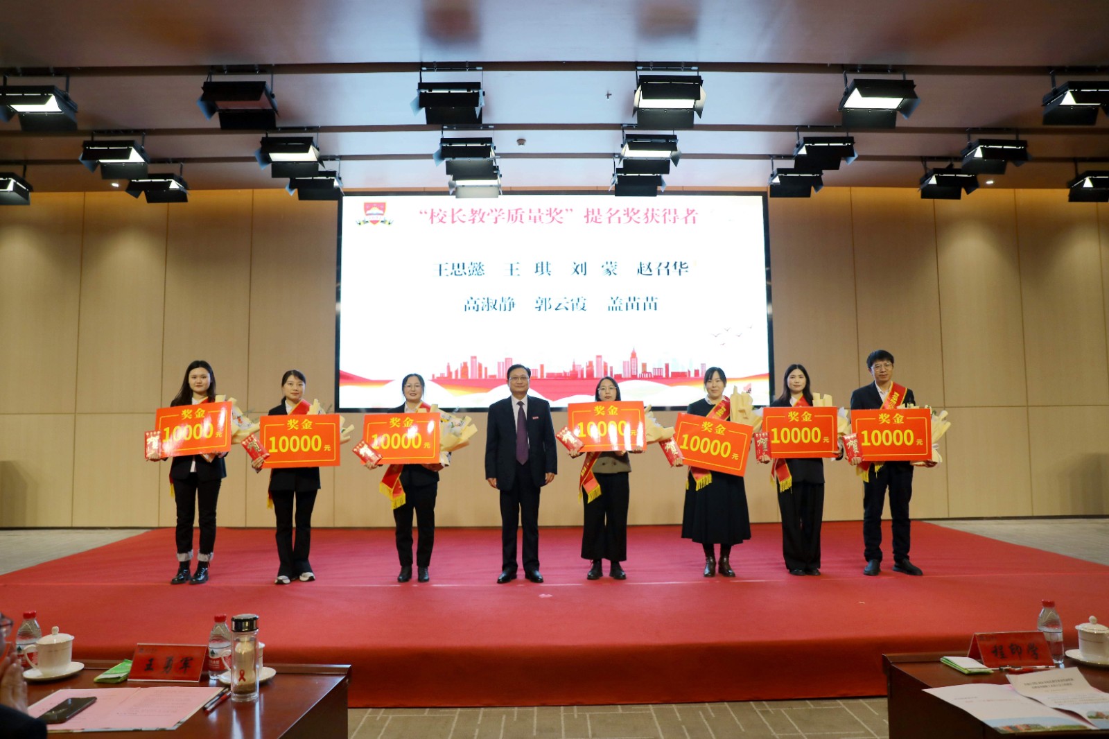 这个.JPG 这个.JPG