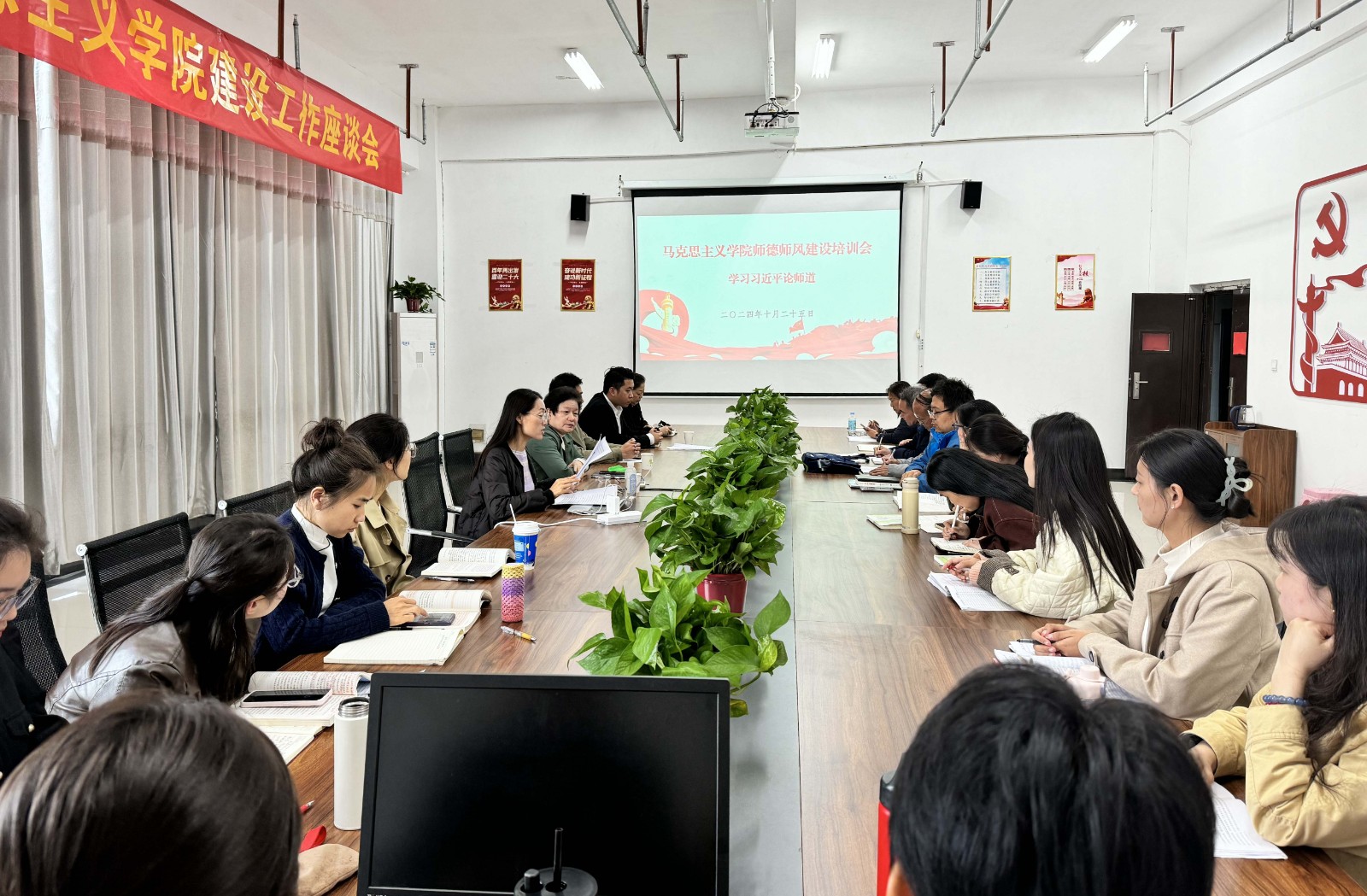 图片2.jpg 图片2.jpg
