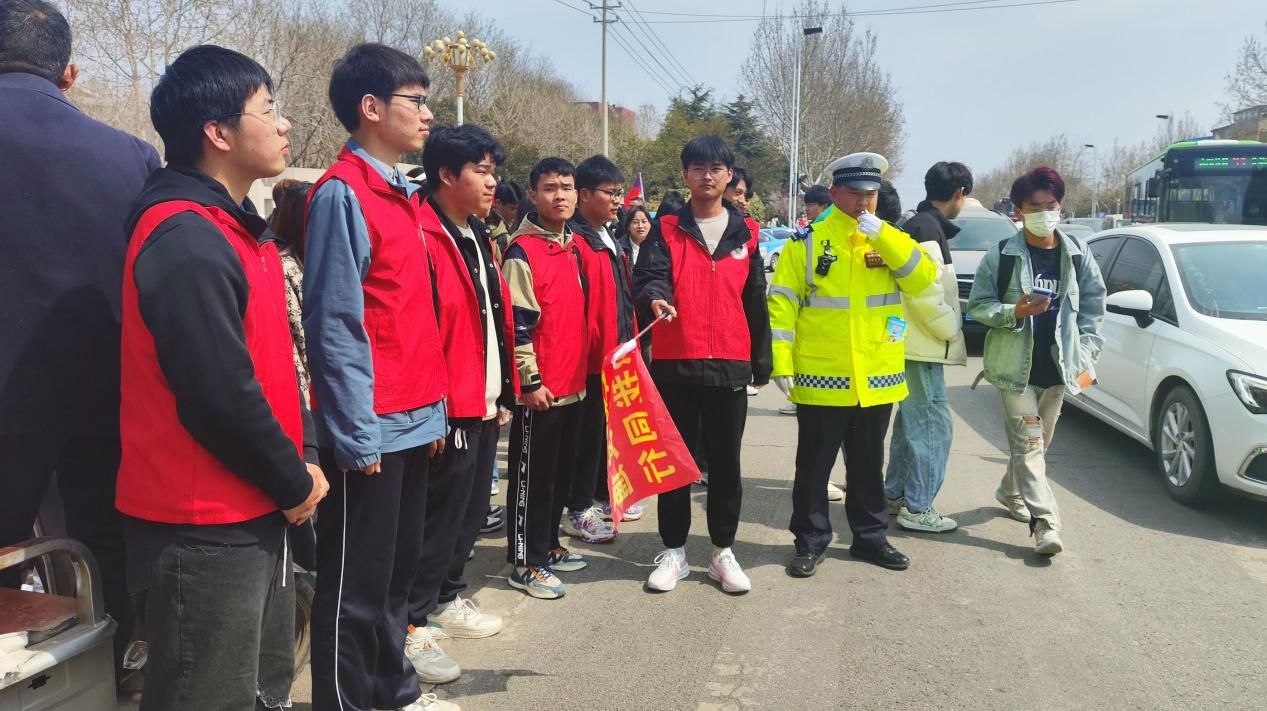 图片 2.jpg 图片 2.jpg