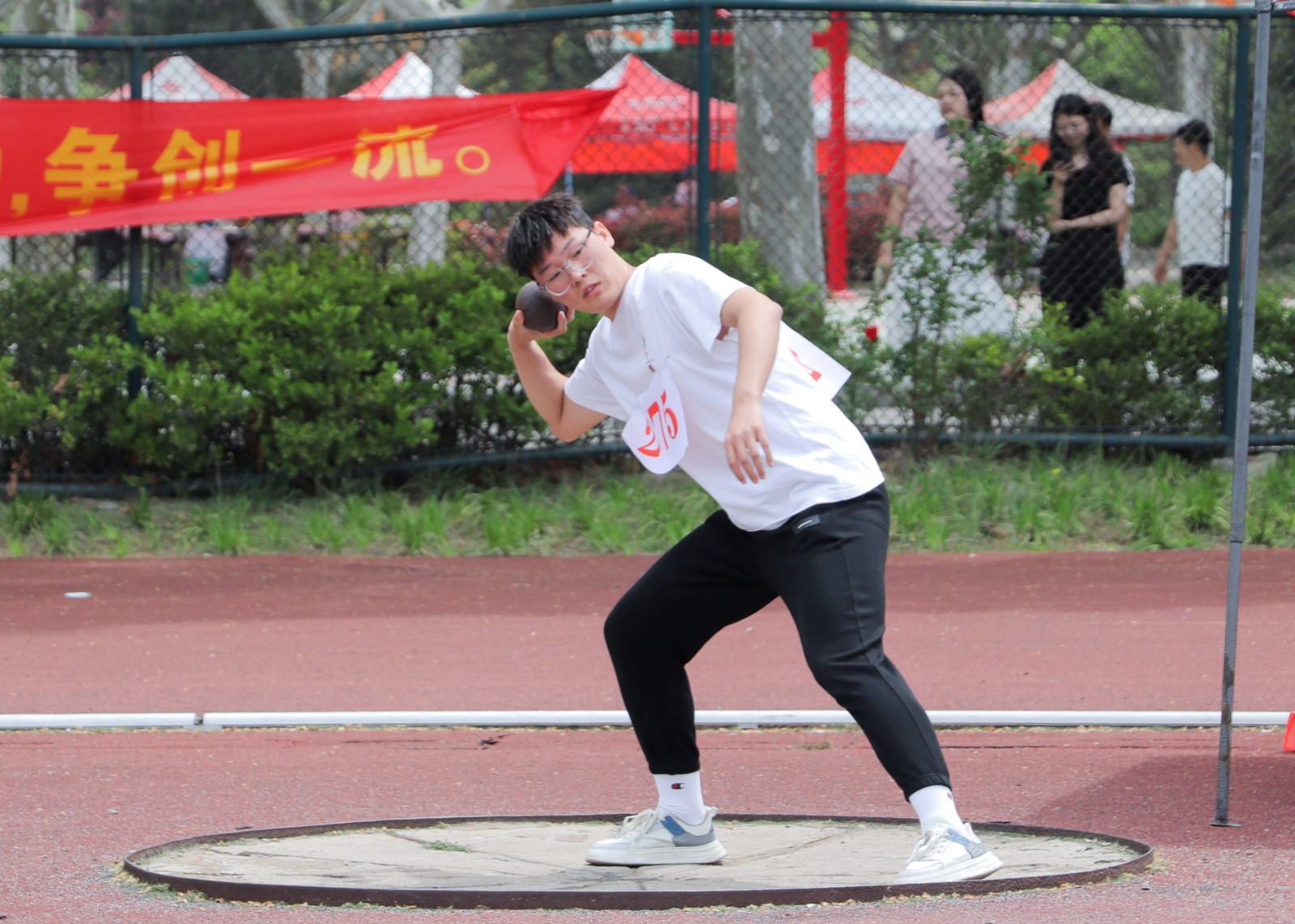 摄影记者李今墨 刘果 蒋雨婷 汪玲珑(11).jpg 摄影记者李今墨 刘果 蒋雨婷 汪玲珑(11).jpg