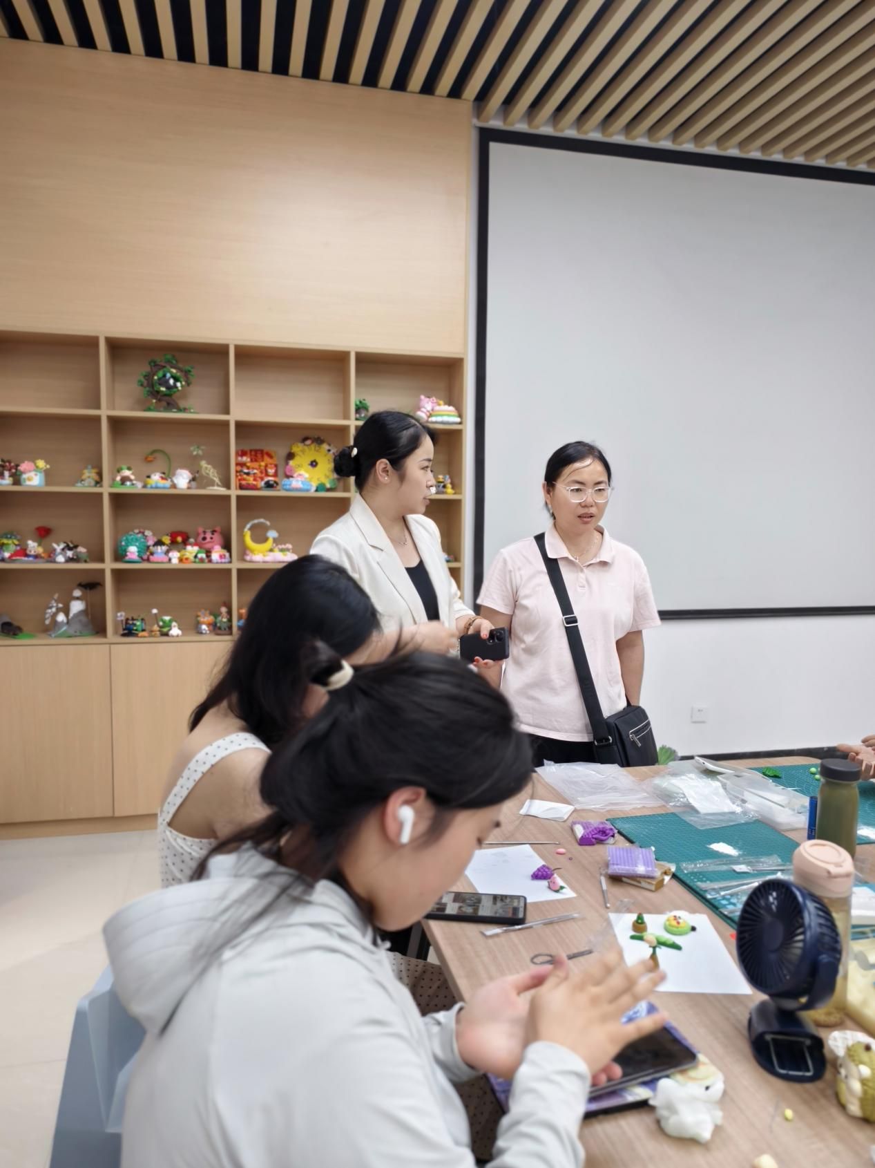 图片 6.jpg 图片 6.jpg