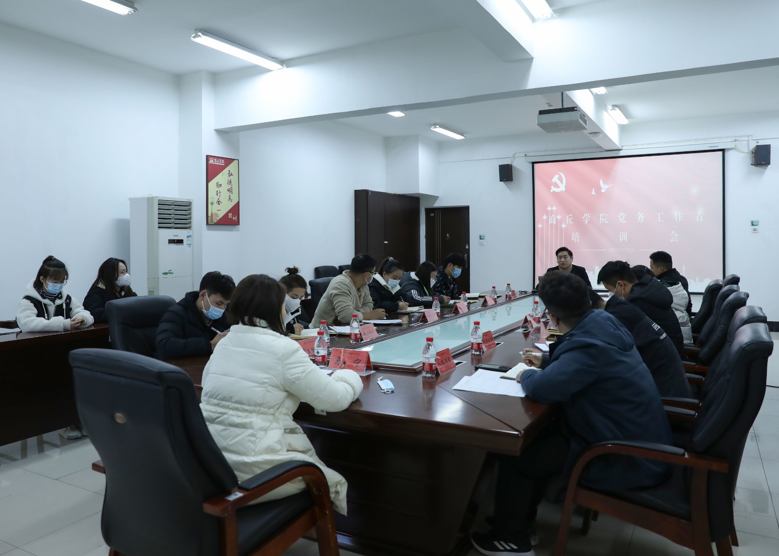 摄影记者朱国强 (4).jpg 摄影记者朱国强 (4).jpg