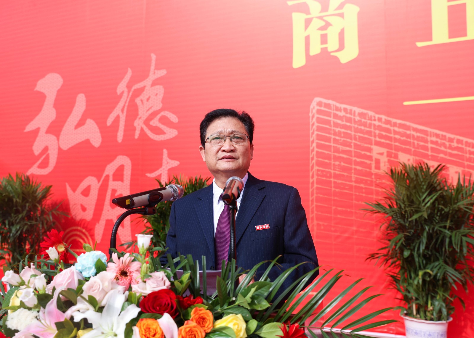 H79A5729 拷贝.jpg H79A5729 拷贝.jpg
