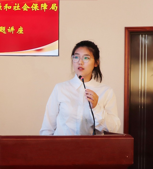 王锐杰.jpg