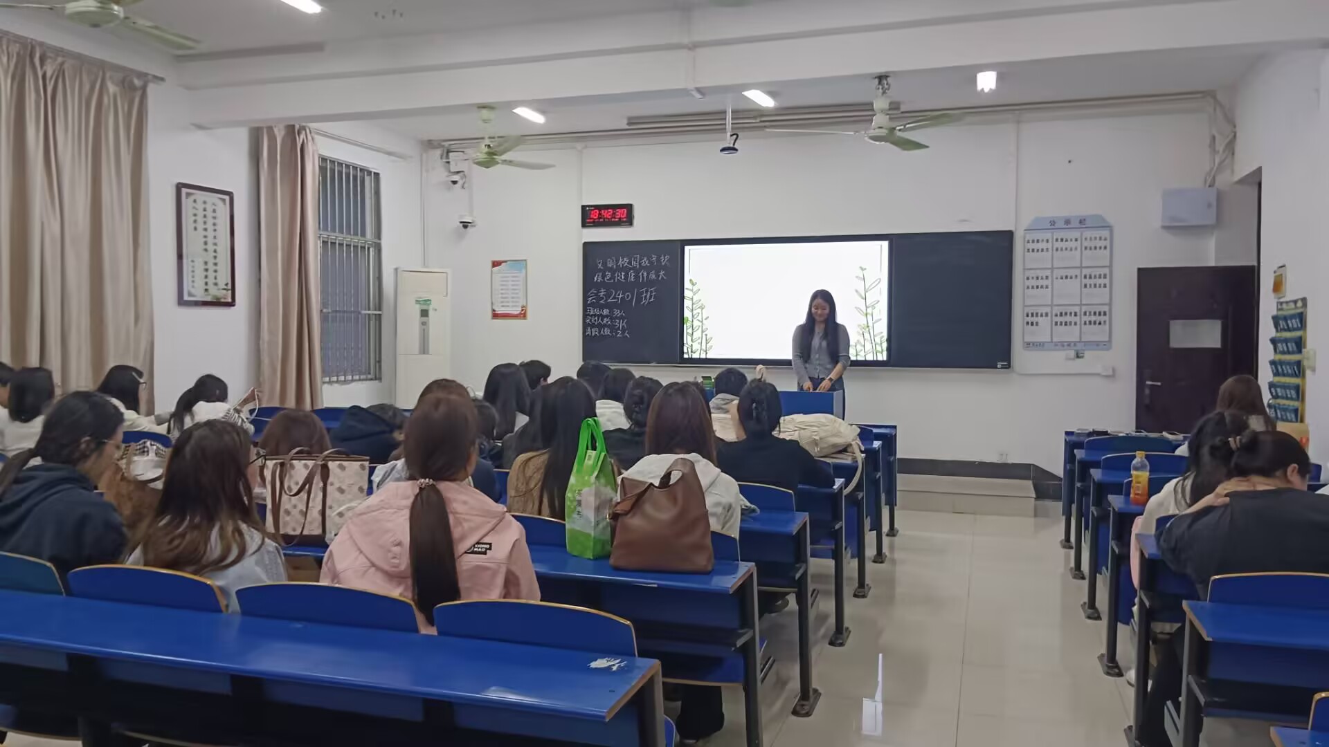 1.jpg 1.jpg