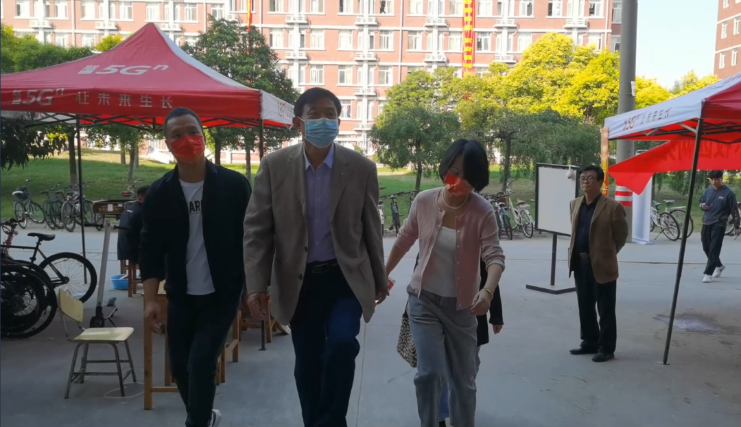 微信图片_20211018175559 微信图片_20211018175559