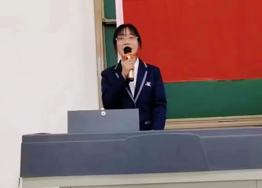8a1a6cd70811d65fc2d6f889141c75bb.jpg 8a1a6cd70811d65fc2d6f889141c75bb.jpg