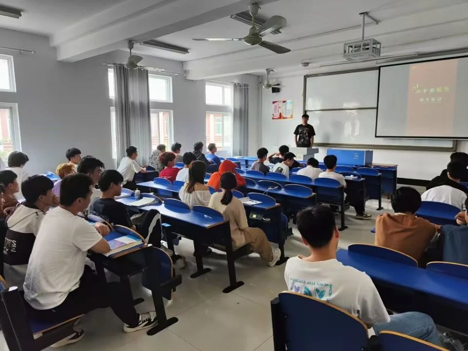dda1dbdf4fe20a24aa156e57d783791b.jpg dda1dbdf4fe20a24aa156e57d783791b.jpg