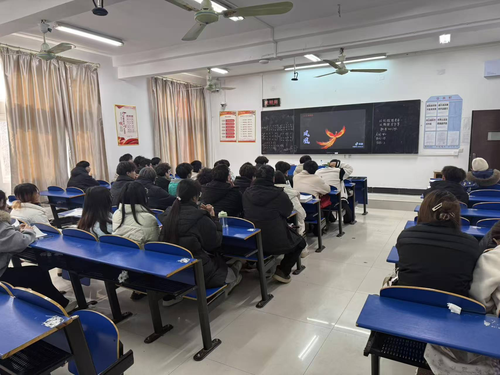 微信图片_2025-12-18_173756_351.png 微信图片_2025-12-18_173756_351.png