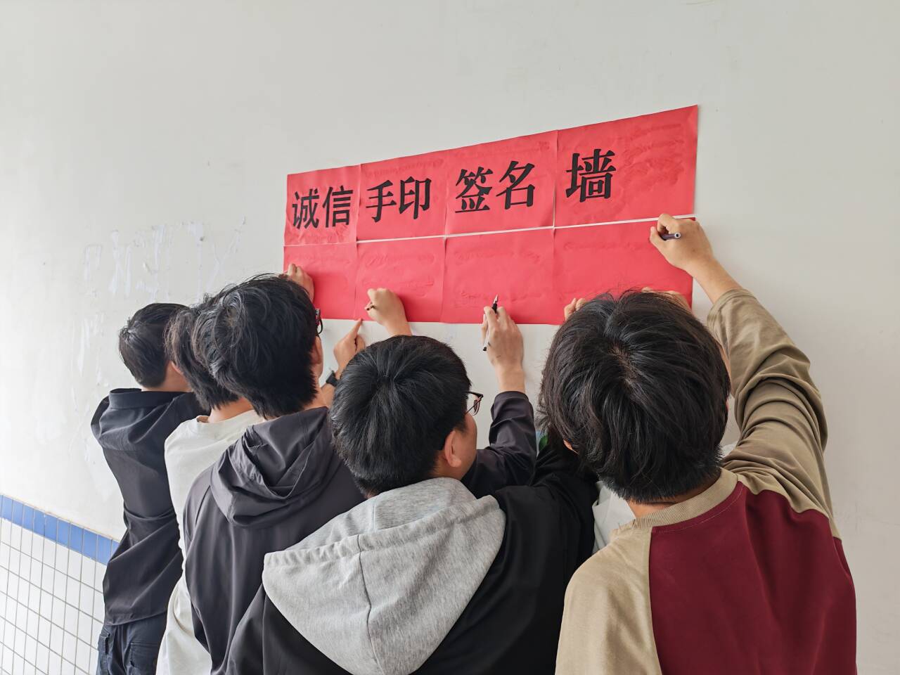 d58eb857b1bfcd80b255783ac0035578_720.jpg d58eb857b1bfcd80b255783ac0035578_720.jpg