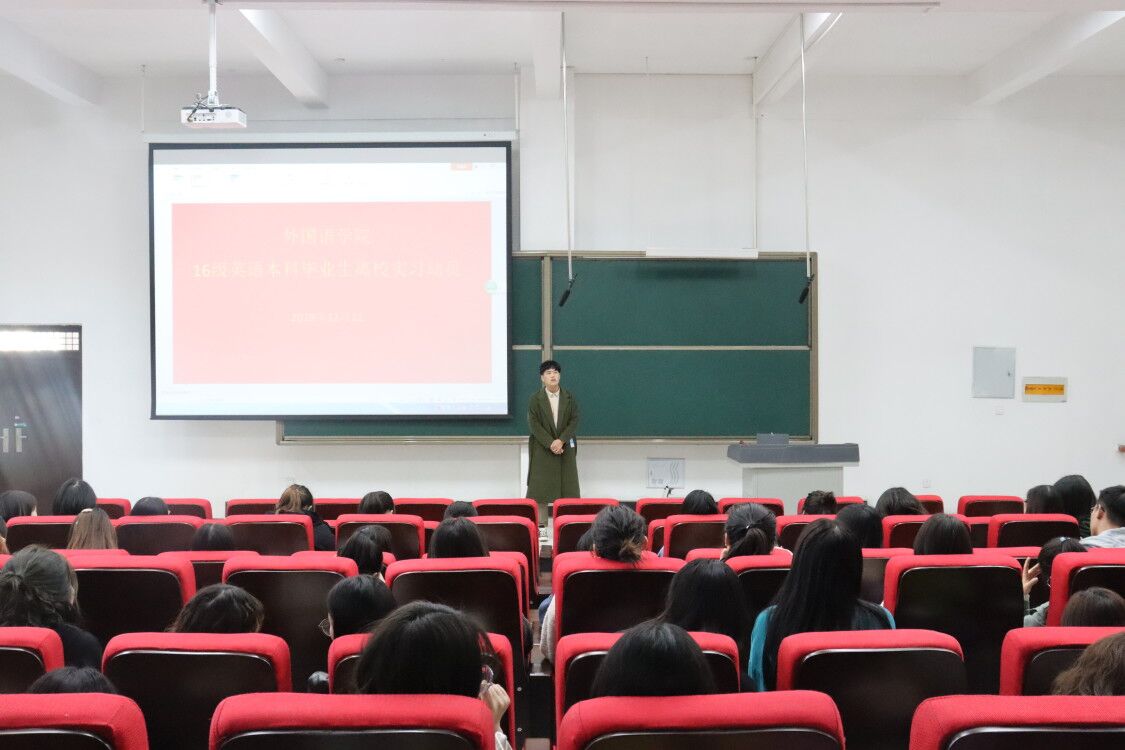 毕业2.jpg 毕业2.jpg
