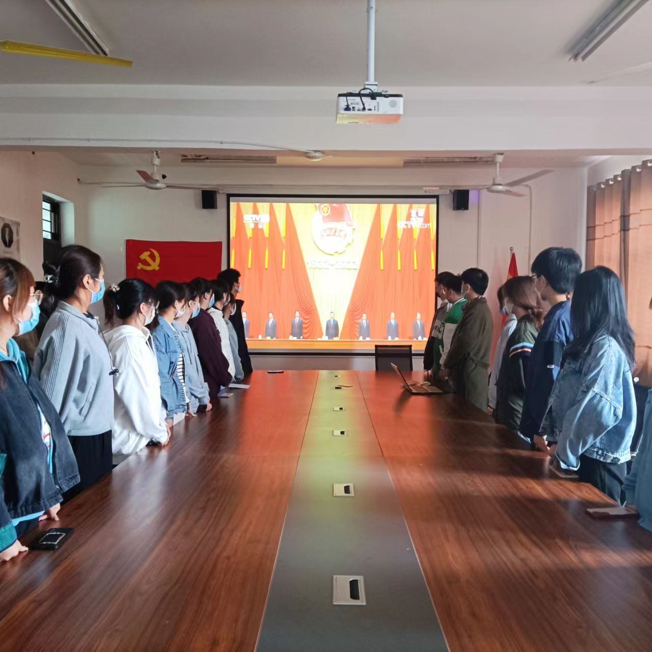 QQ图片20220510155819.jpg QQ图片20220510155819.jpg