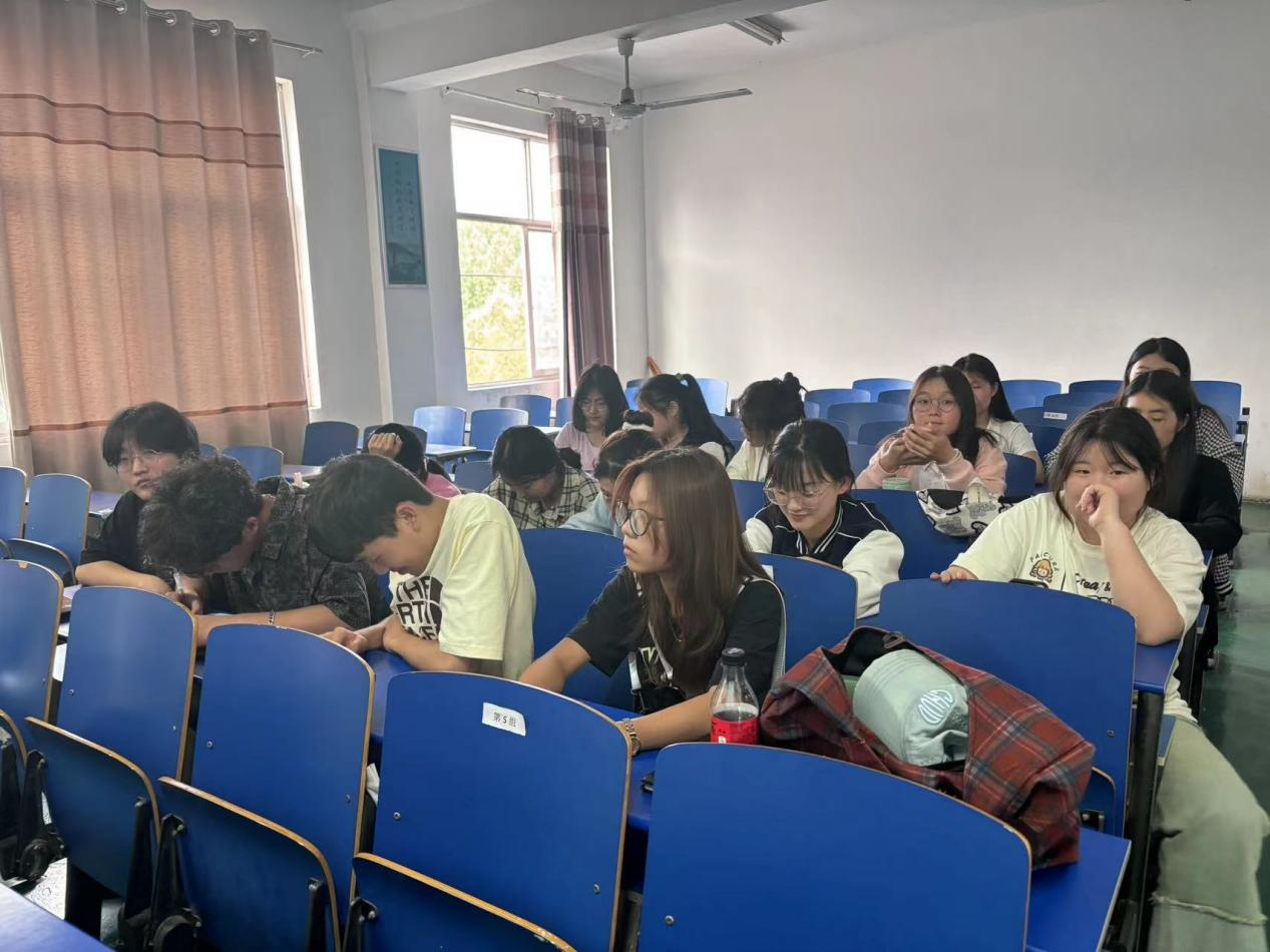 图片2.png 图片2.png