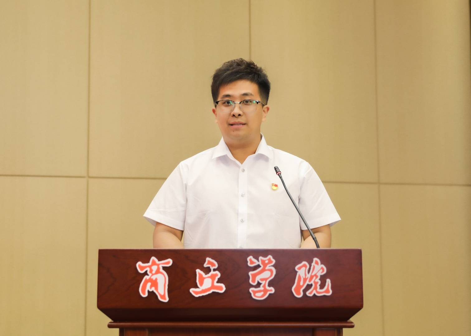 李欣萌.jpg