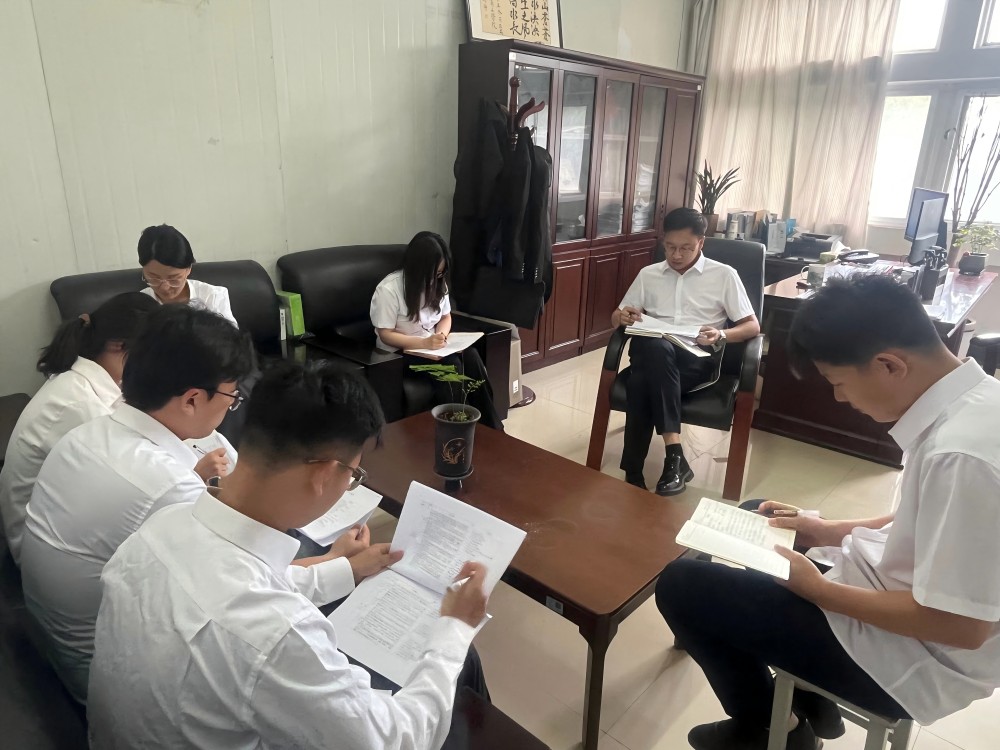 部门例会777(1).jpg